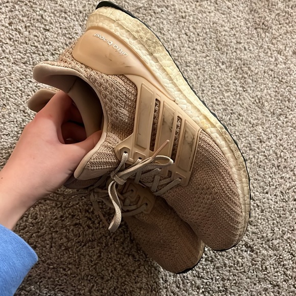 Light Pink Adidas Ultraboost - Picture 8 of 9